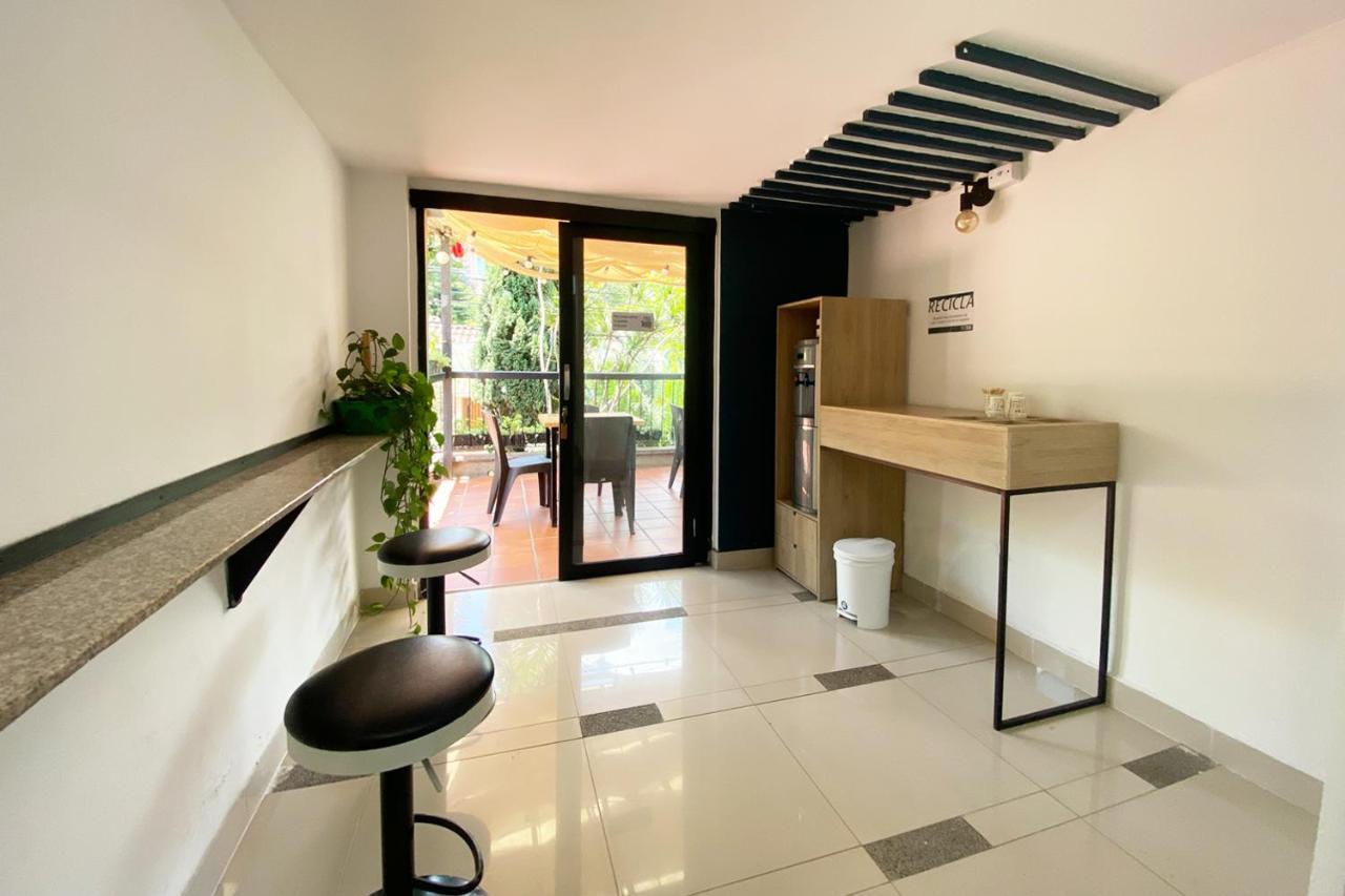 Готель Ayenda 1224 Pixel House (Adults Only) Медельїн Екстер'єр фото